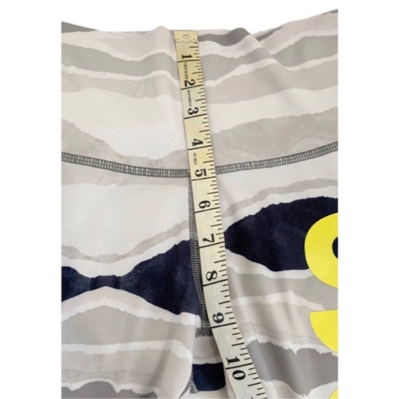 Lululemon Soulcycle Multicolor True Self Bleacher Stripe Crop Leggings, Size 0* - Picture 8 of 12